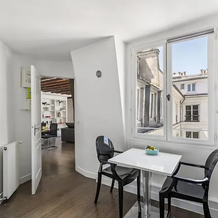 Apartment Madeleine & Champs-elysees - 2br - Vacation *